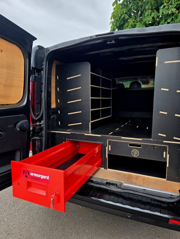 Drawer and Racking Unit for Crew Cabs — image 1