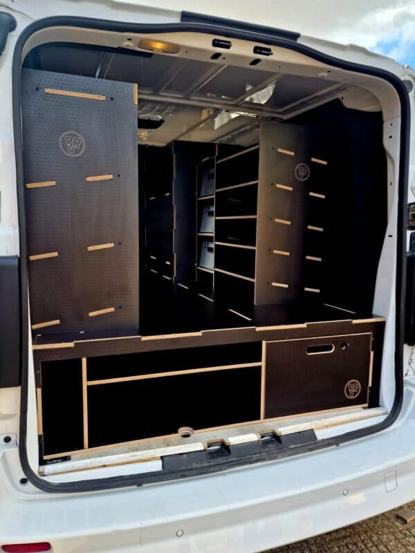 Dual Access Raised Floor and Racking Unit — image 1