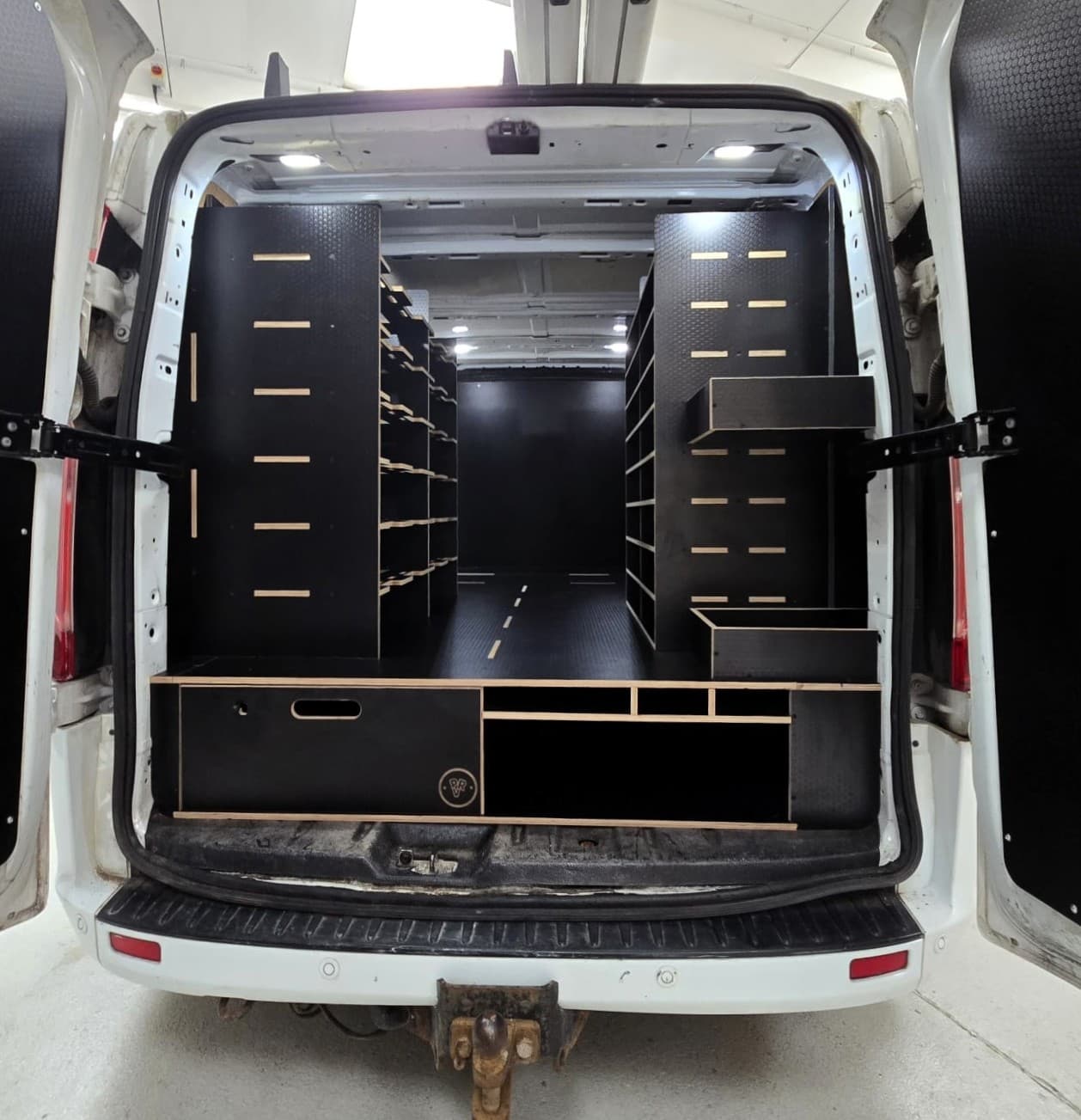 Triple Drawer Racking with Ladder and Level Storage — image 1