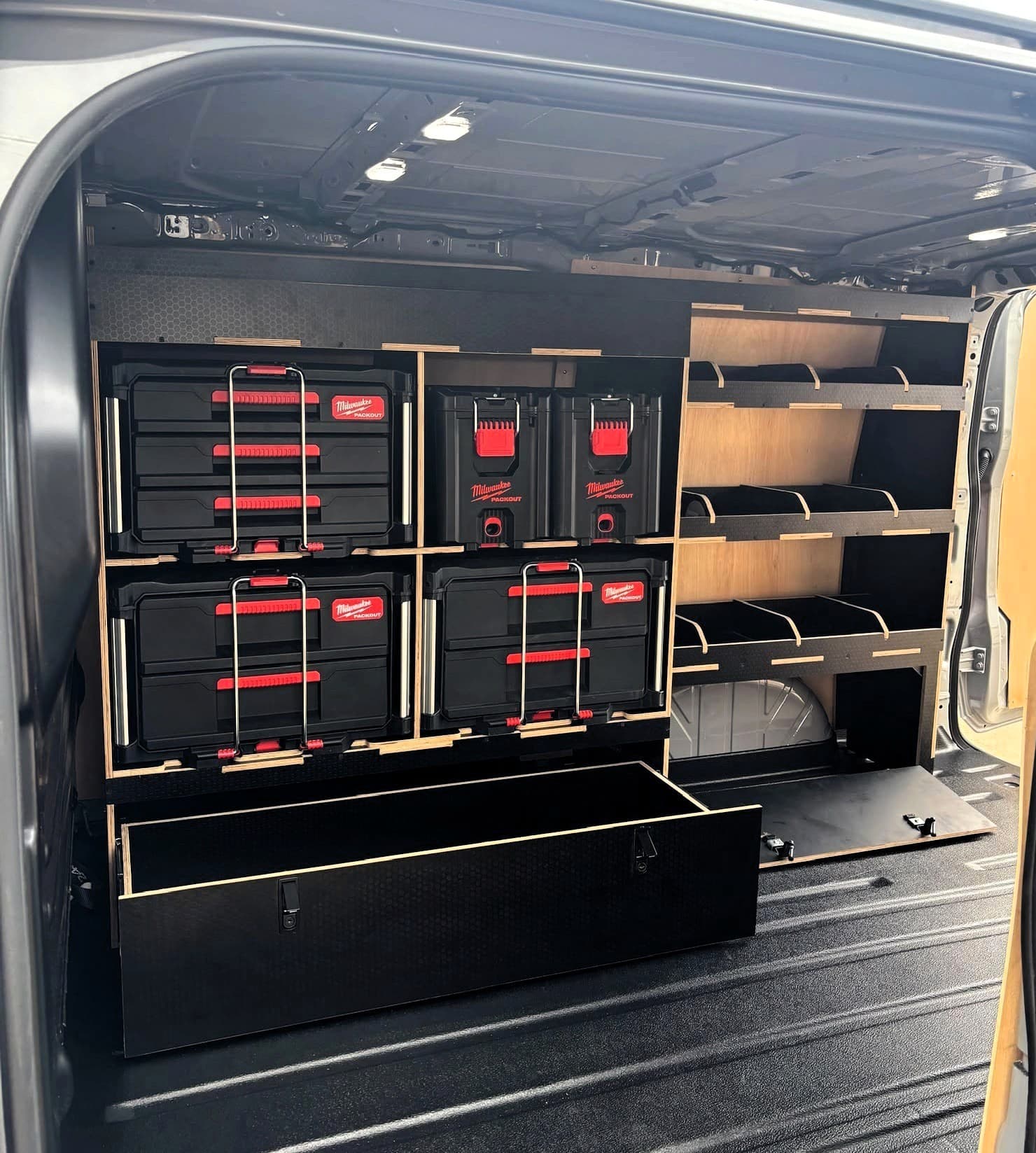 Milwaukee Packout Racking with Drawer — image 1