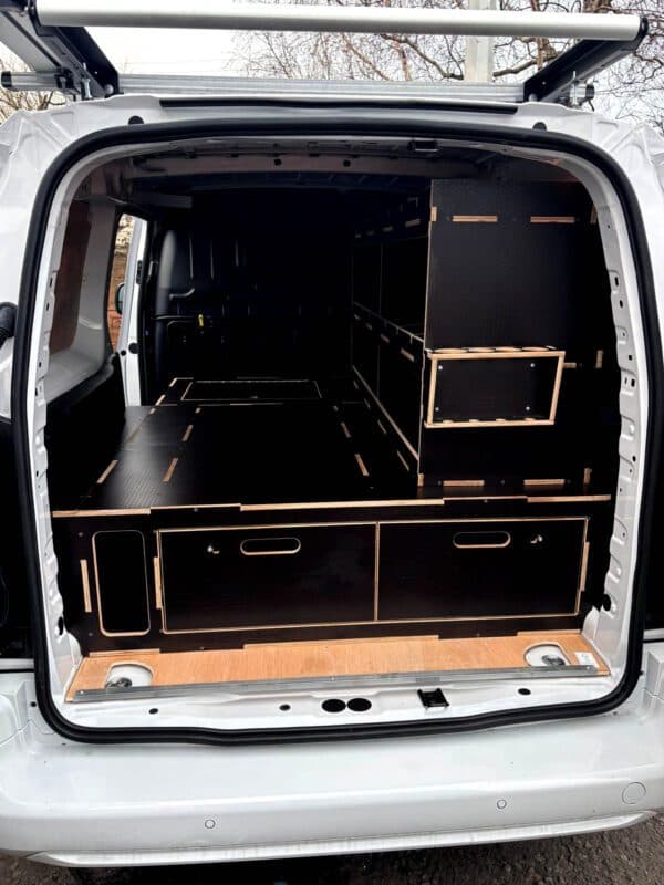 Raised Floor and Racking System for Plumbers — image 1